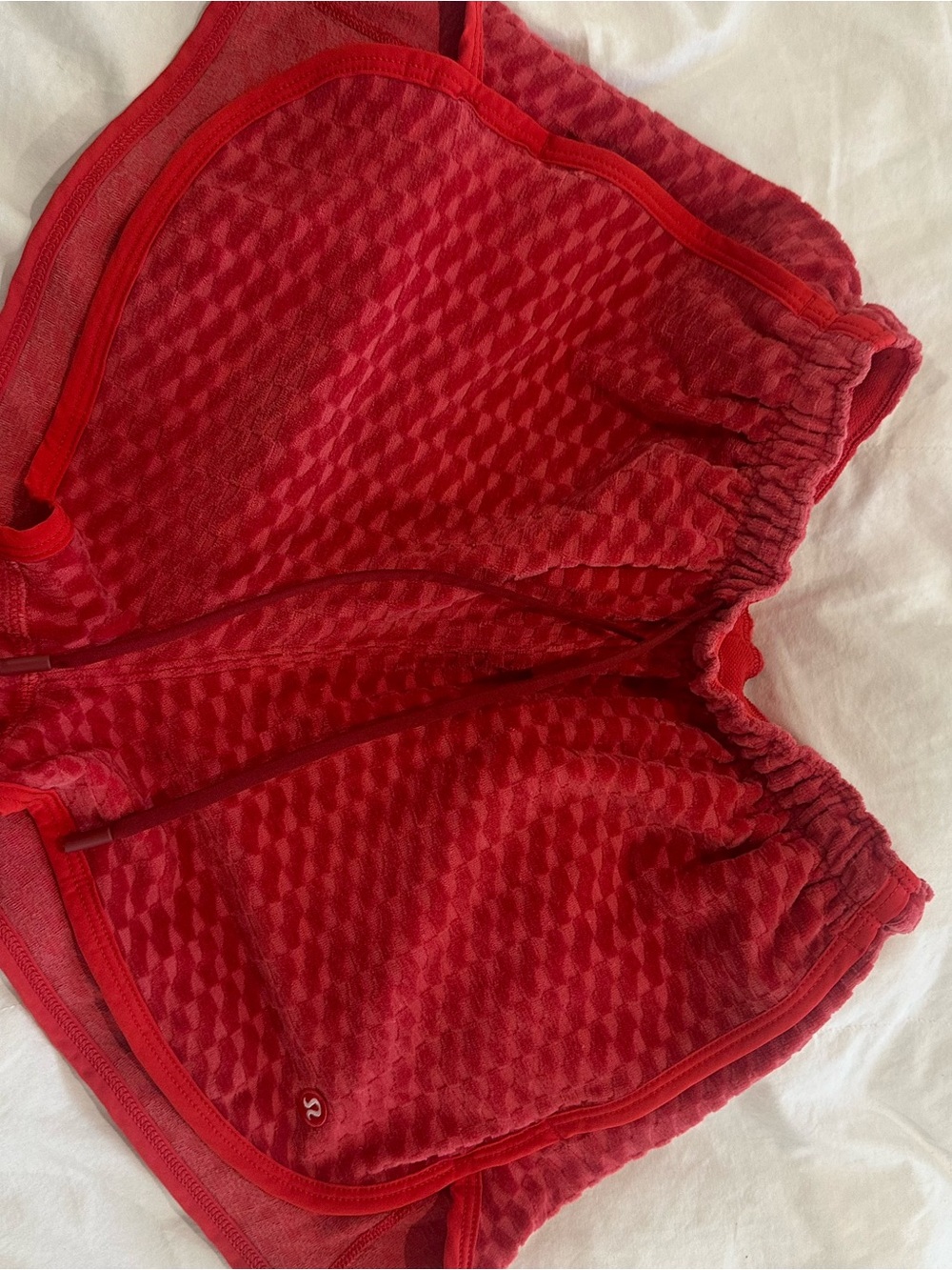 lululemon athletica Women’s Red Textured Athletic Shorts